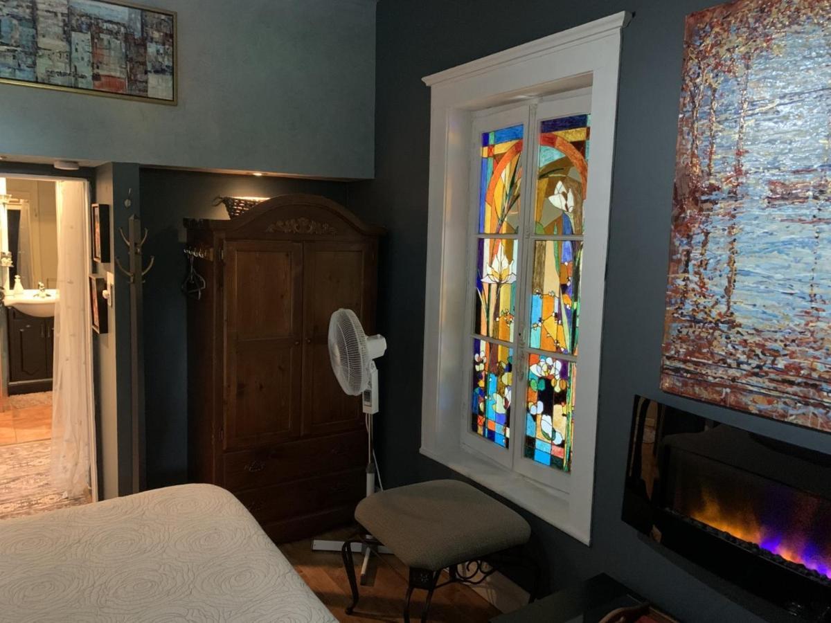 Gite De L'Artiste Saint-Tite Exterior foto